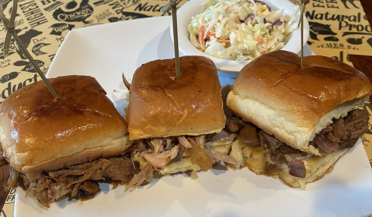 BBQ slider trio for weekday lunch at The Cats Los Gatos